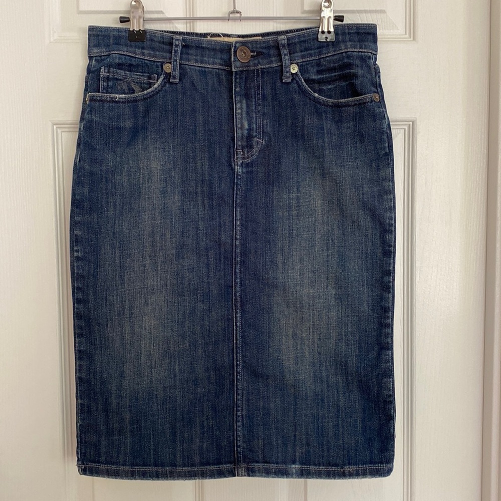 Jordache Legacy Denim Skirt size 6/28